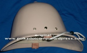 Topi onthel/ polkah model serdadu Inggris warna krem